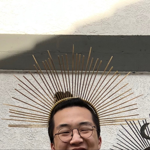 Gold sun sunburst headpiece headband Halloween - Picture 2 of 2